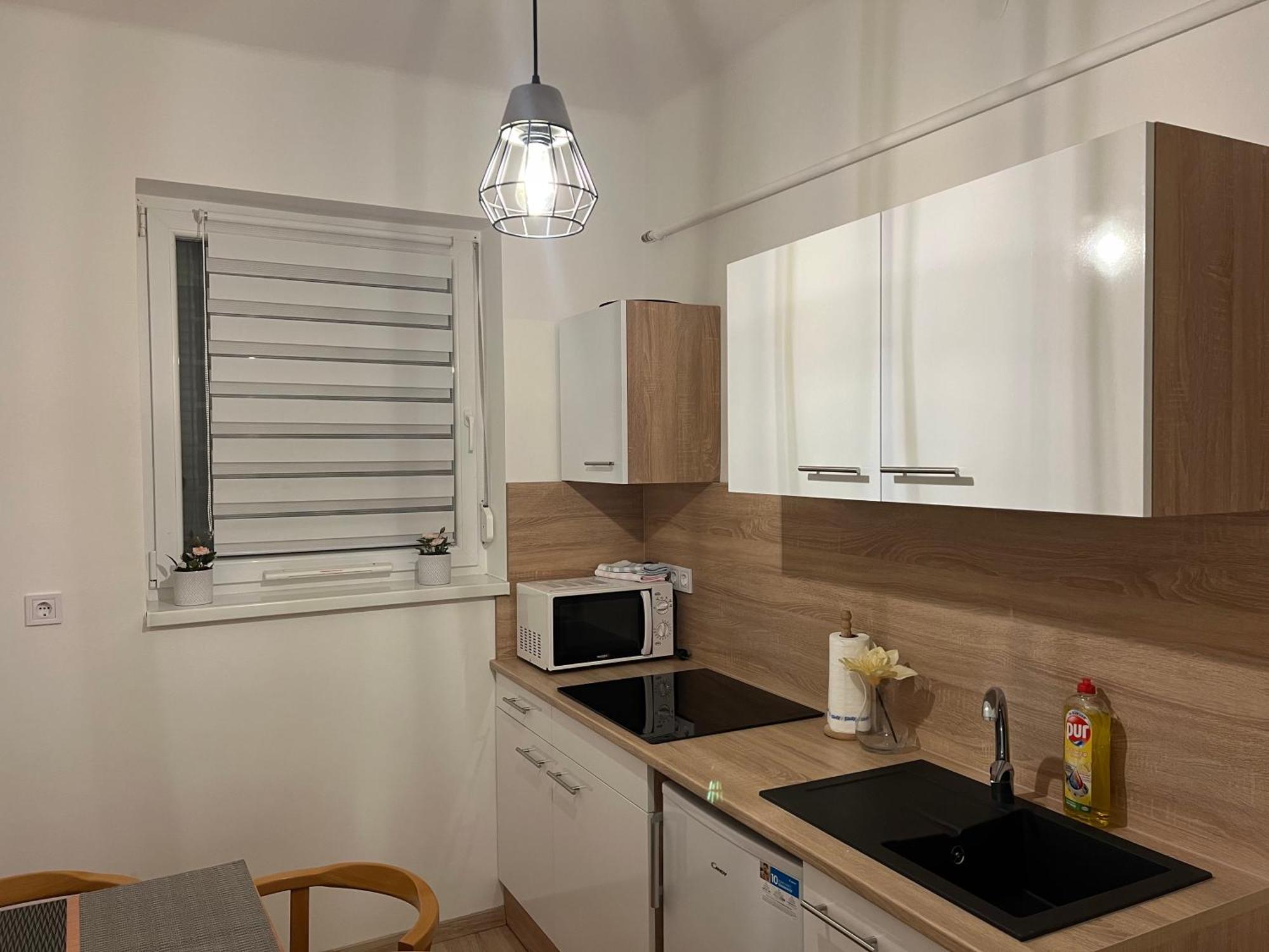Centroom Kanije Dış mekan fotoğraf